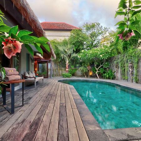 Villa Sham Seminyak Exteriör bild